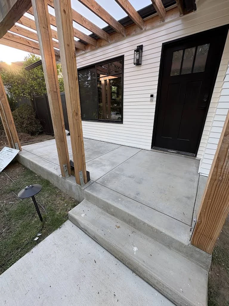 Entryway detail